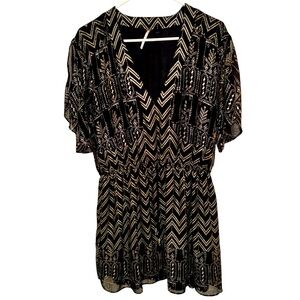 Women’s—Free People Black And Gold Short Split Sleeve V-Neck Dress. Size Small.
